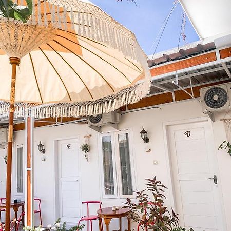Tropical Paradiso Homestay Banyuwangi  Buitenkant foto