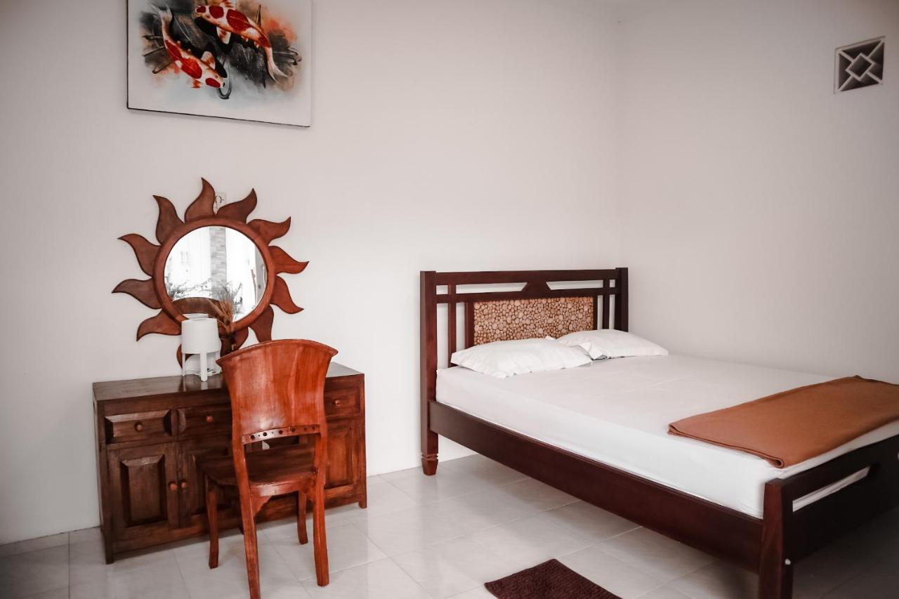 Tropical Paradiso Homestay Banyuwangi  Buitenkant foto